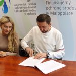 Grafika dekoracyjna nt. Udzieliliśmy jako WFOŚiGW w Krakowie pożyczki na budowę elektrowni fotowoltaicznej 