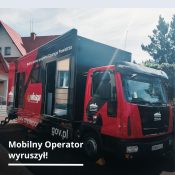 Grafika dekoracyjna nt. Mobilny Operator, czyli biuro na kółkach
