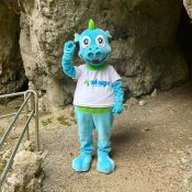 Grafika dekoracyjna nt. Smok Wojtek w Jaskini Wierzchowskiej – otwarcie Zielonej Klasy