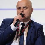 Grafika dekoracyjna dot. Forum Dialogu Miasta z zarządcami krakowskich nieruchomości