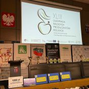 Obrazek dekoracyjny nt. Olimpiady Młodych Producentów Rolnych